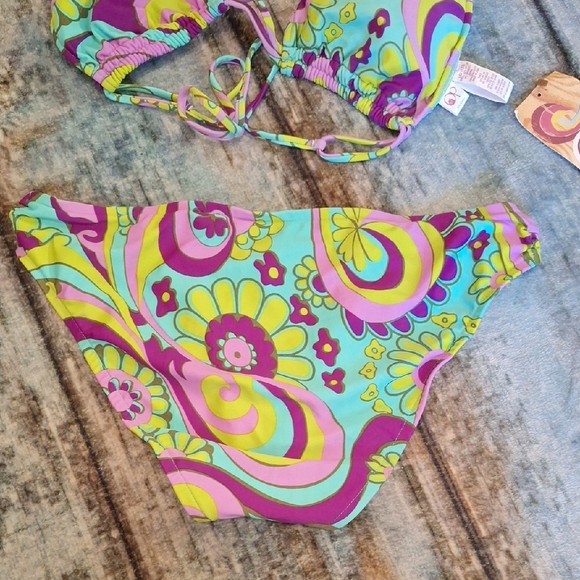 OP Purple and Green Swirl Bikini. Excellent Condition NWT Size LARGE 11/13 - Picture 5 of 7